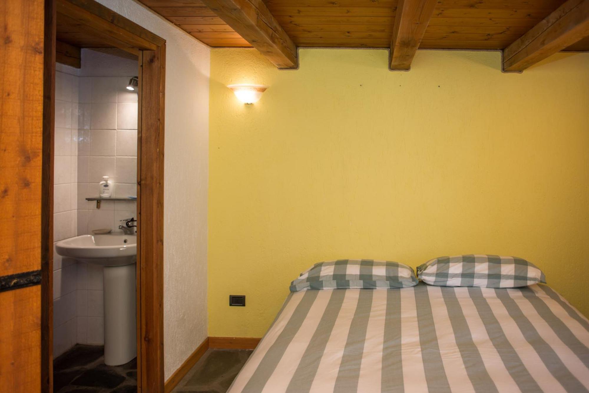 Mont Blanc Apartments Morgex Δωμάτιο φωτογραφία